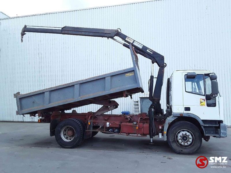 Iveco Eurotrakker 190 E 24 276'km manual pump france truck - Caminhão basculante, Caminhão grua: foto 4 Iveco Eurotrakker 190 E 24 276'km manual pump france truck - Caminhão basculante, Caminhão grua: foto 4