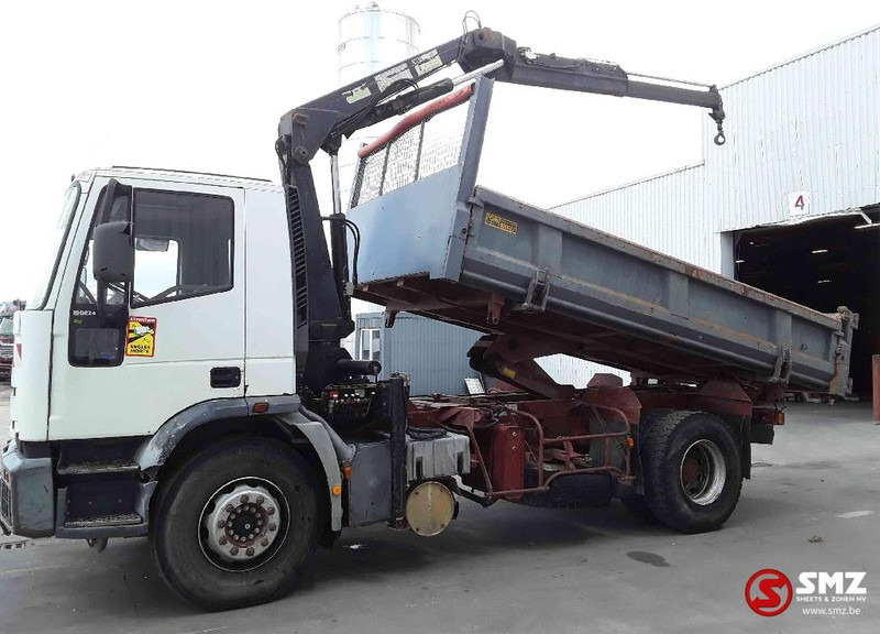 Iveco Eurotrakker 190 E 24 276'km manual pump france truck - Caminhão basculante, Caminhão grua: foto 5 Iveco Eurotrakker 190 E 24 276'km manual pump france truck - Caminhão basculante, Caminhão grua: foto 5