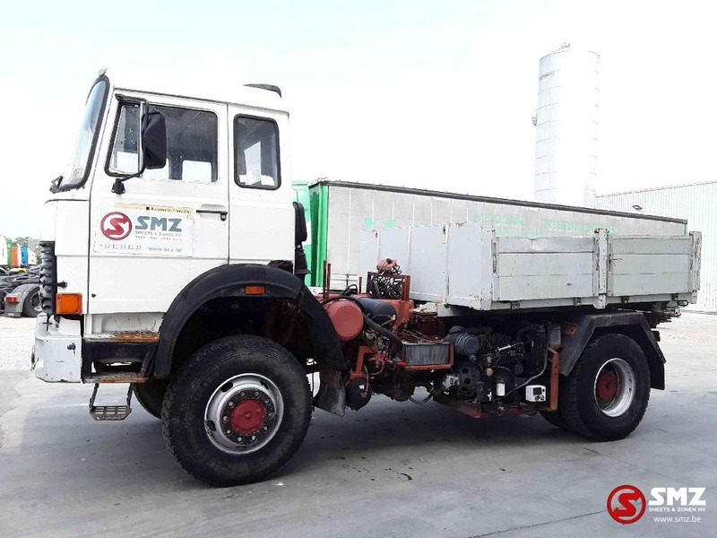 Iveco Magirus 190.32 4x4 tractor french -francais - Camião de caixa aberta/ Plataforma: foto 5 Iveco Magirus 190.32 4x4 tractor french -francais - Camião de caixa aberta/ Plataforma: foto 5