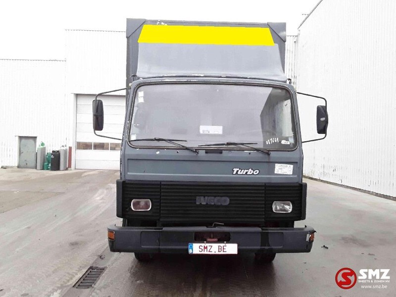 Iveco Magirus 80 16 horse truck - Caminhão transporte de gado: foto 2 Iveco Magirus 80 16 horse truck - Caminhão transporte de gado: foto 2