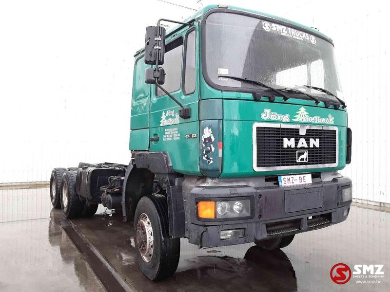 MAN 27.403 6x6 - Caminhão chassi: foto 1 MAN 27.403 6x6 - Caminhão chassi: foto 1