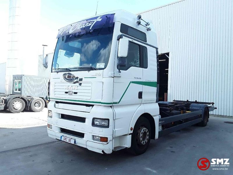 MAN TGA 18.430 - Caminhão transportador de contêineres/ Caixa móvel: foto 3 MAN TGA 18.430 - Caminhão transportador de contêineres/ Caixa móvel: foto 3
