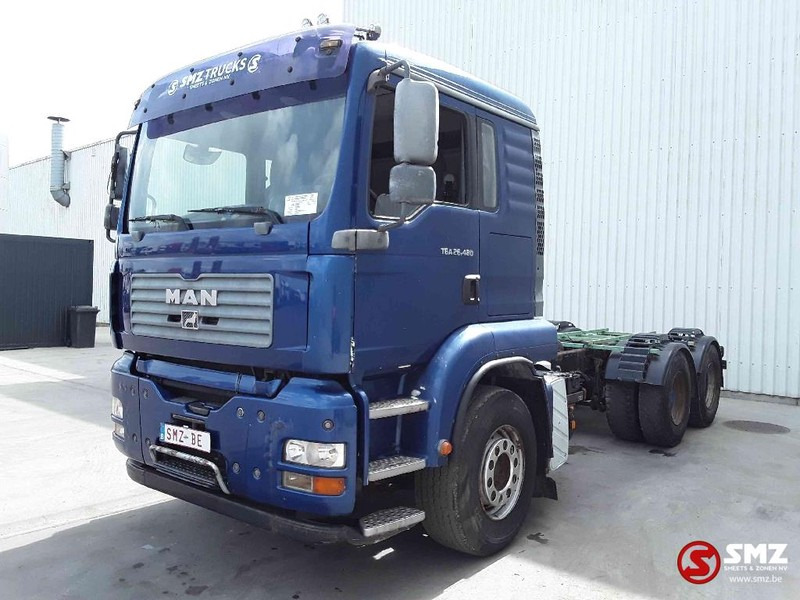 MAN TGA 26.480 6x4 manual - Caminhão chassi: foto 3 MAN TGA 26.480 6x4 manual - Caminhão chassi: foto 3
