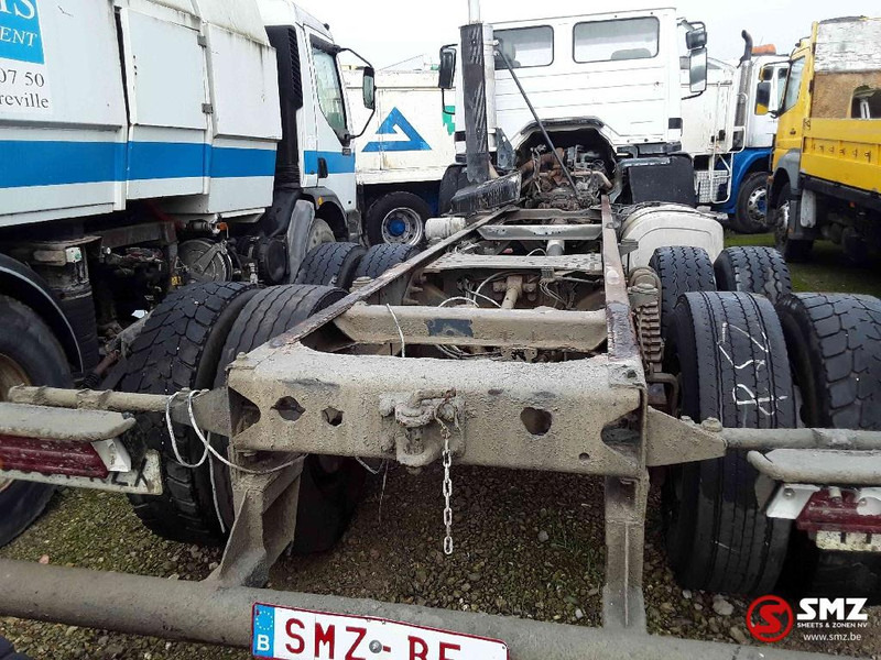 Caminhão chassi Mercedes-Benz 2527 6x4motor slecht: foto 10