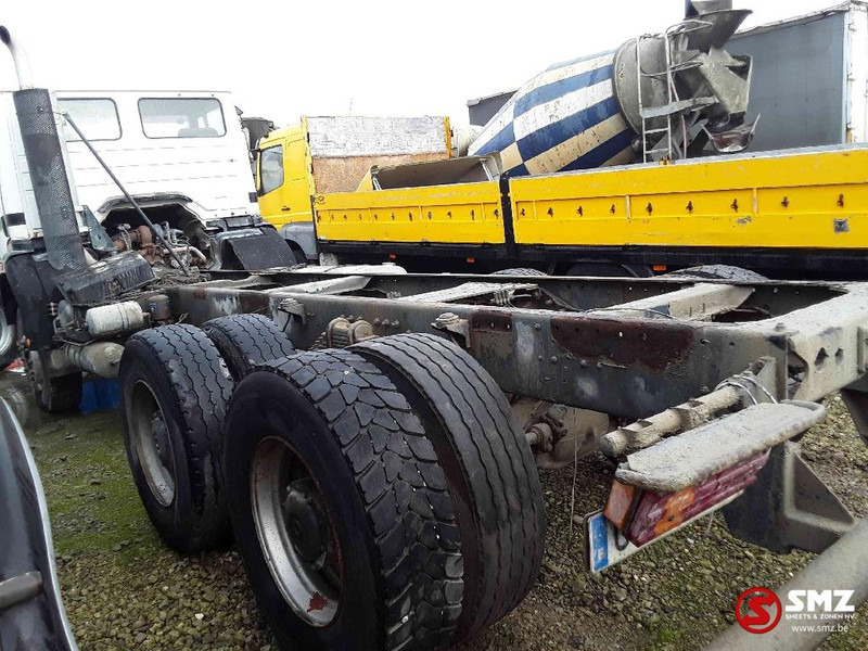 Caminhão chassi Mercedes-Benz 2527 6x4motor slecht: foto 11
