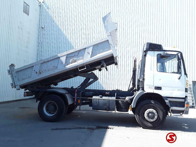 Mercedes-Benz Actros 2031 Lames manual - Caminhão basculante: foto 4 Mercedes-Benz Actros 2031 Lames manual - Caminhão basculante: foto 4