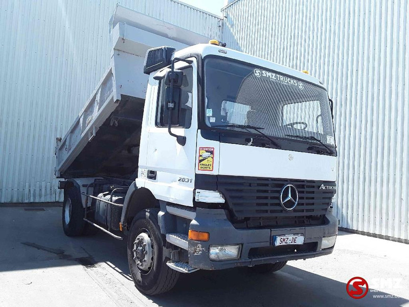 Mercedes-Benz Actros 2031 Lames manual - Caminhão basculante: foto 1 Mercedes-Benz Actros 2031 Lames manual - Caminhão basculante: foto 1