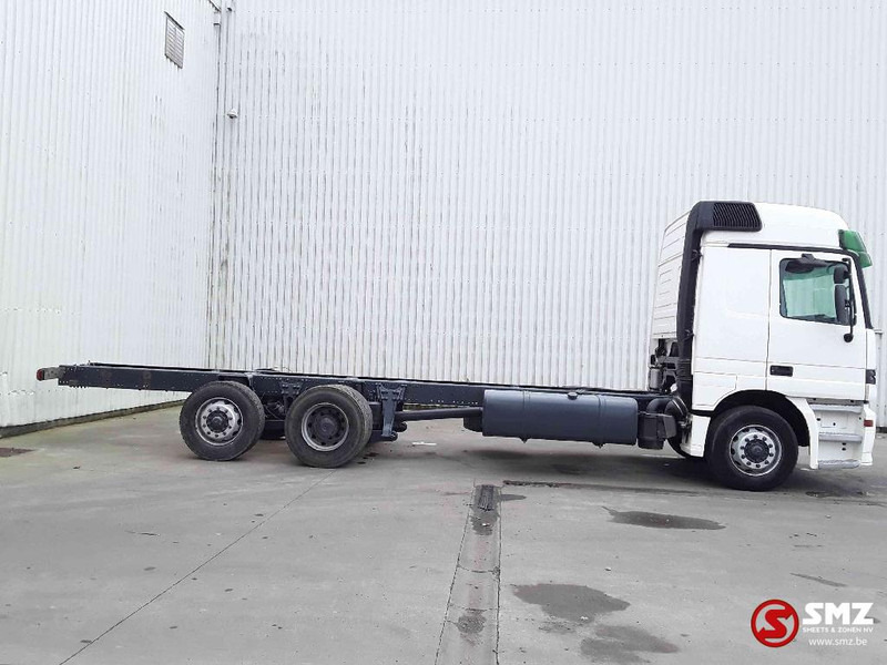 Mercedes-Benz Actros 2535 - Caminhão chassi: foto 4 Mercedes-Benz Actros 2535 - Caminhão chassi: foto 4