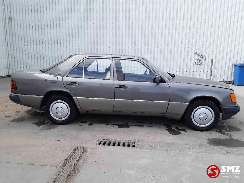 Mercedes-Benz - Automóvel: foto 4 Mercedes-Benz - Automóvel: foto 4