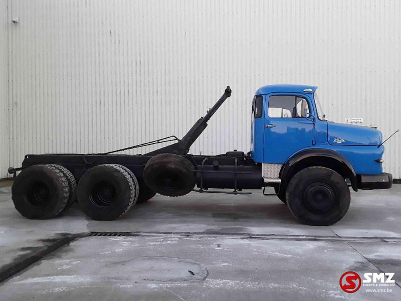 Mercedes-Benz LAK 2624 Restauriert - Caminhão chassi: foto 4 Mercedes-Benz LAK 2624 Restauriert - Caminhão chassi: foto 4