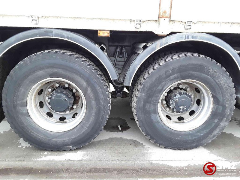 Camião de caixa aberta/ Plataforma, Caminhão grua Renault Kerax 370 DXI chassis manual: foto 11