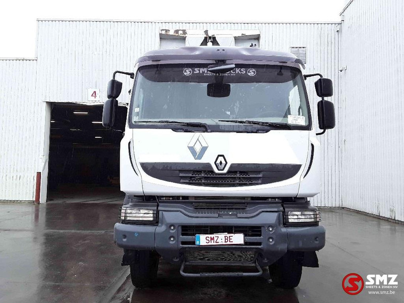 Renault Kerax 450 8x4 retarder - Caminhão basculante: foto 2 Renault Kerax 450 8x4 retarder - Caminhão basculante: foto 2