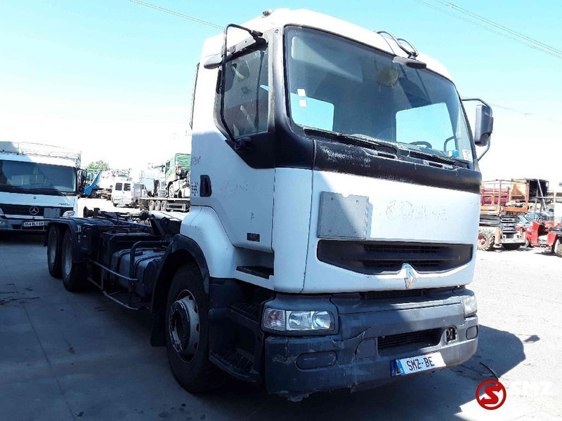 Renault Premium 420 - Caminhão chassi: foto 1 Renault Premium 420 - Caminhão chassi: foto 1