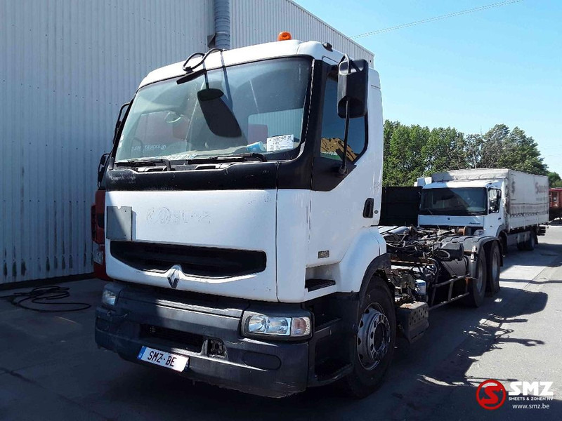 Renault Premium 420 - Caminhão chassi: foto 3 Renault Premium 420 - Caminhão chassi: foto 3