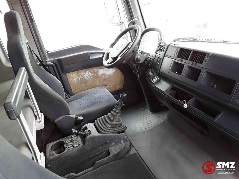 Fotografia de interior 1: Tractor MAN TGA 18.430 manual