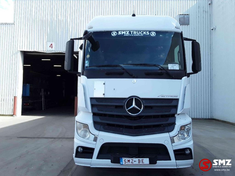 Mercedes-Benz Actros 1845 Streamspace 2 tanks 10/2013 - Tractor: foto 2 Mercedes-Benz Actros 1845 Streamspace 2 tanks 10/2013 - Tractor: foto 2