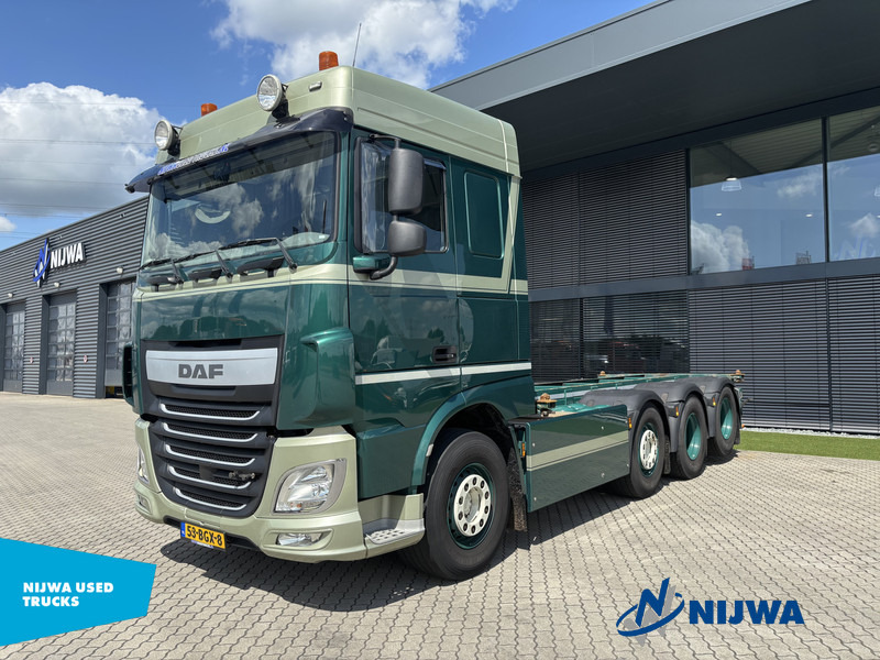 DAF XF 460 8x2 20ft container systeem - Caminhão transportador de contêineres/ Caixa móvel: foto 1 DAF XF 460 8x2 20ft container systeem - Caminhão transportador de contêineres/ Caixa móvel: foto 1