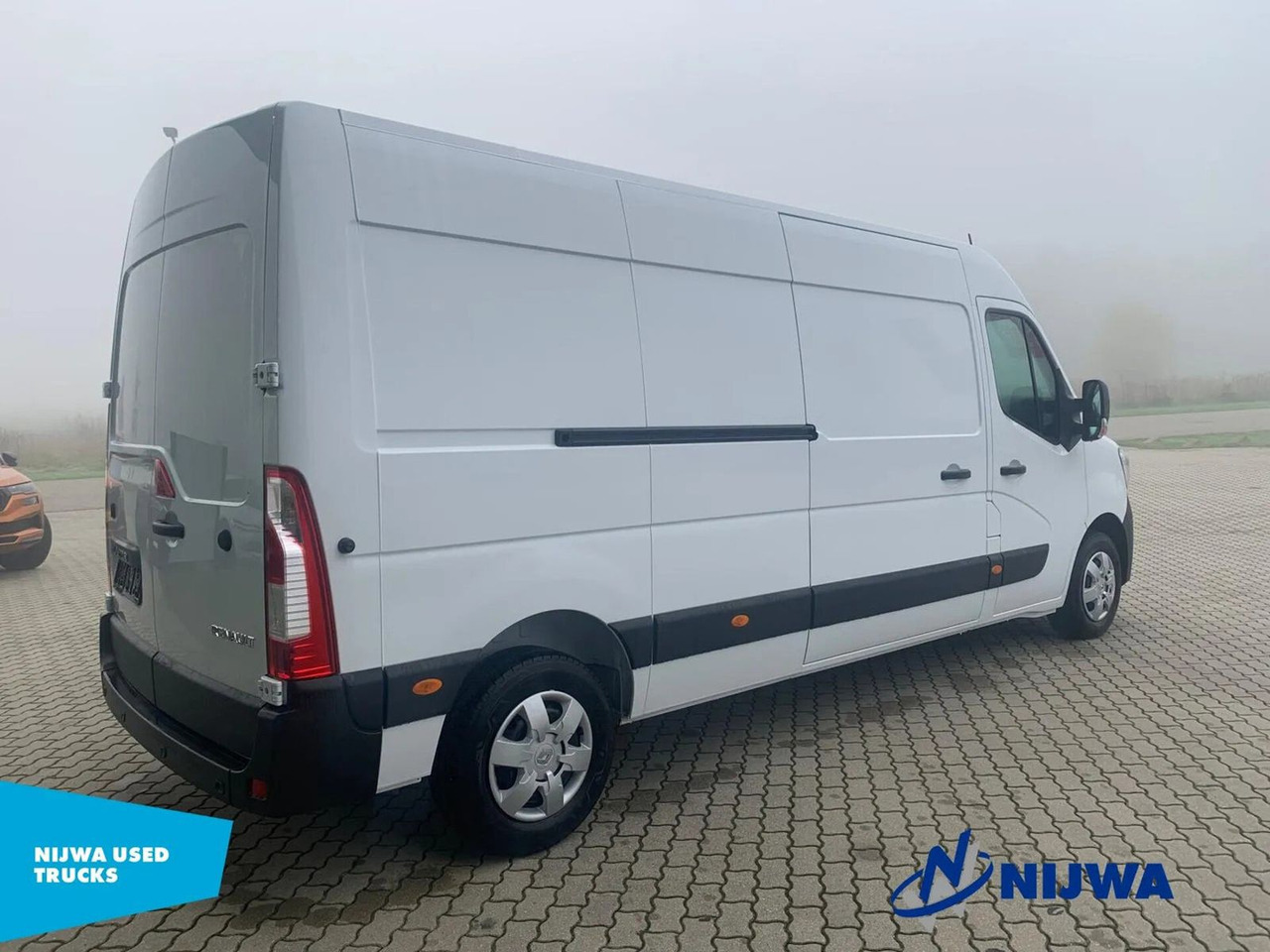 Renault Master 180 L3H2 Parkeersensoren + Airco Kasten - Furgão: foto 3 Renault Master 180 L3H2 Parkeersensoren + Airco Kasten - Furgão: foto 3