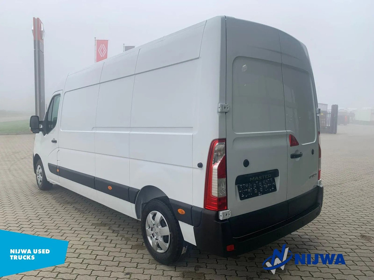 Renault Master 180 L3H2 Parkeersensoren + Airco Kasten - Furgão: foto 4 Renault Master 180 L3H2 Parkeersensoren + Airco Kasten - Furgão: foto 4