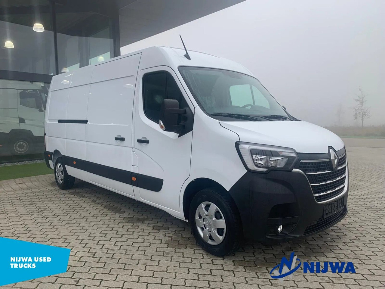 Renault Master 180 L3H2 Parkeersensoren + Airco Kasten - Furgão: foto 2 Renault Master 180 L3H2 Parkeersensoren + Airco Kasten - Furgão: foto 2