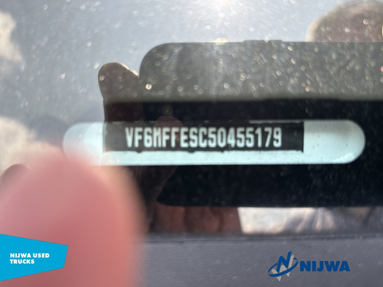 Renault Master T35 125 L2H2 Opstap + Airco Kasten - Furgão: foto 5 Renault Master T35 125 L2H2 Opstap + Airco Kasten - Furgão: foto 5