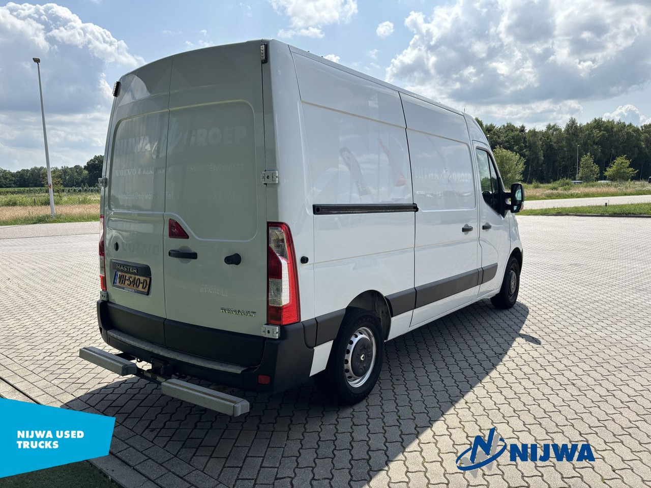 Renault Master T35 125 L2H2 Opstap + Airco Kasten - Furgão: foto 3 Renault Master T35 125 L2H2 Opstap + Airco Kasten - Furgão: foto 3