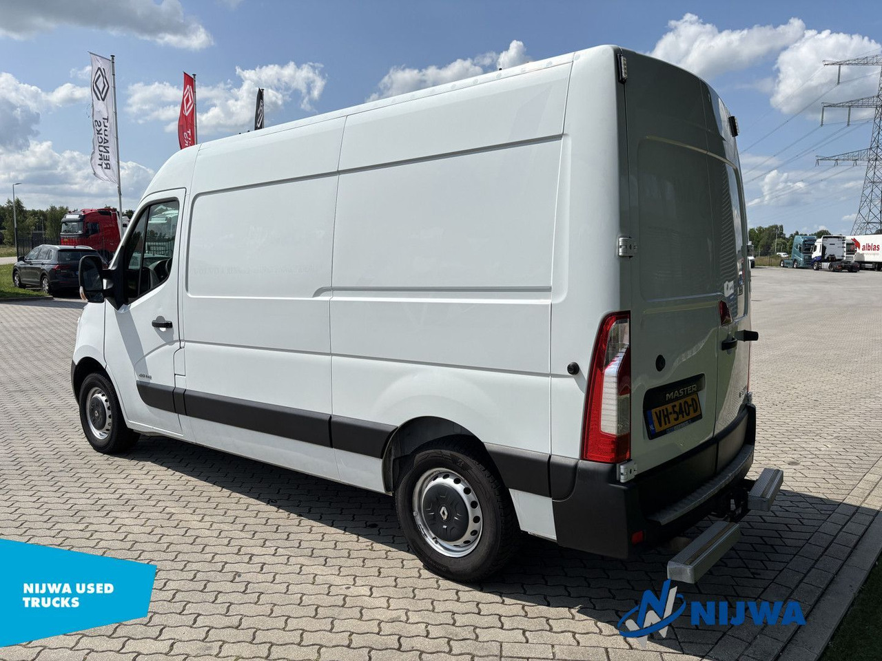 Renault Master T35 125 L2H2 Opstap + Airco Kasten - Furgão: foto 4 Renault Master T35 125 L2H2 Opstap + Airco Kasten - Furgão: foto 4