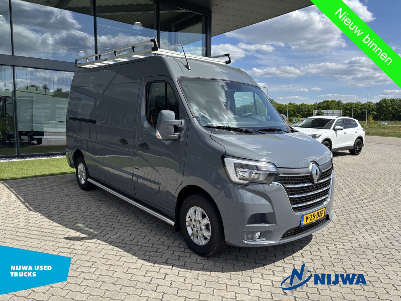 Renault Master T35 150 L2H2 Imperial + Trekhaak Kasten - Furgão: foto 2 Renault Master T35 150 L2H2 Imperial + Trekhaak Kasten - Furgão: foto 2