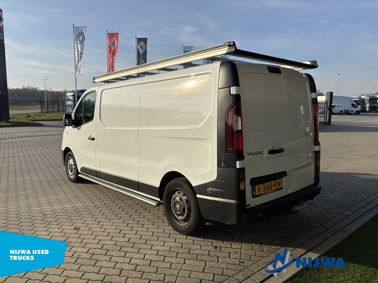 Renault Trafic L2H1 Navigatie + Trekhaak Kasten - Furgão compacto: foto 4 Renault Trafic L2H1 Navigatie + Trekhaak Kasten - Furgão compacto: foto 4