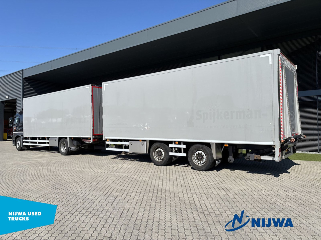 Volvo FM 330 4x2 I.C.M. HERTOGHS Aanhangwagen - Caminhão furgão: foto 4 Volvo FM 330 4x2 I.C.M. HERTOGHS Aanhangwagen - Caminhão furgão: foto 4