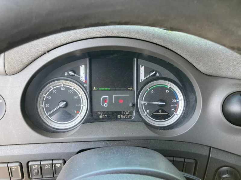 Caminhão furgão DAF CF 410 FA Euro6 Schuifzeilen vooras 9,0 ton: foto 15