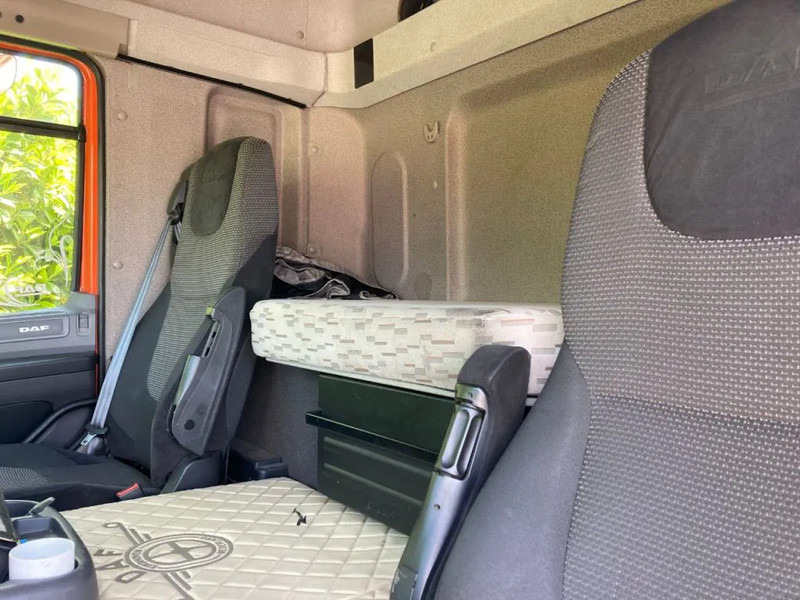Caminhão furgão DAF CF 410 FA Euro6 Schuifzeilen vooras 9,0 ton: foto 13