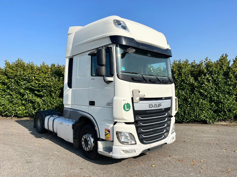 DAF XF 460 FT SSC Lowdeck Euro6 - Tractor: foto 1 DAF XF 460 FT SSC Lowdeck Euro6 - Tractor: foto 1