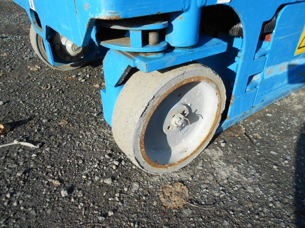 Plataforma de Tijera/ Plataforma de tesoura Genie GS 1330, Scherenarbeitsbühne Genie 5,9 m: foto 11