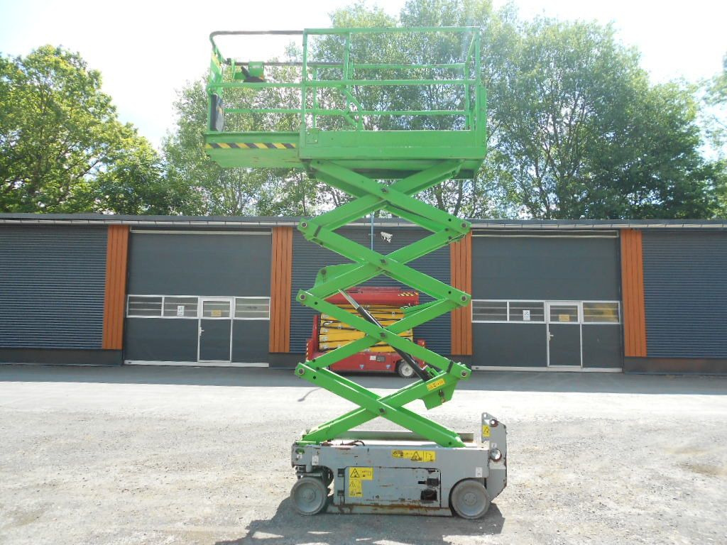 Genie GS 1932, Scherenarbeitsbühne Genie 8 m - Caminhão com plataforma aérea: foto 1 Genie GS 1932, Scherenarbeitsbühne Genie 8 m - Caminhão com plataforma aérea: foto 1