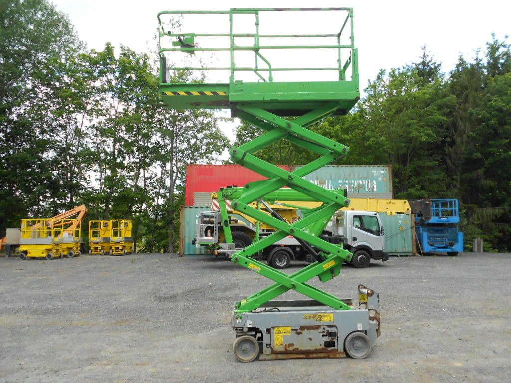 Genie GS 1932, Scherenarbeitsbühne Genie 8 m - Caminhão com plataforma aérea: foto 5 Genie GS 1932, Scherenarbeitsbühne Genie 8 m - Caminhão com plataforma aérea: foto 5