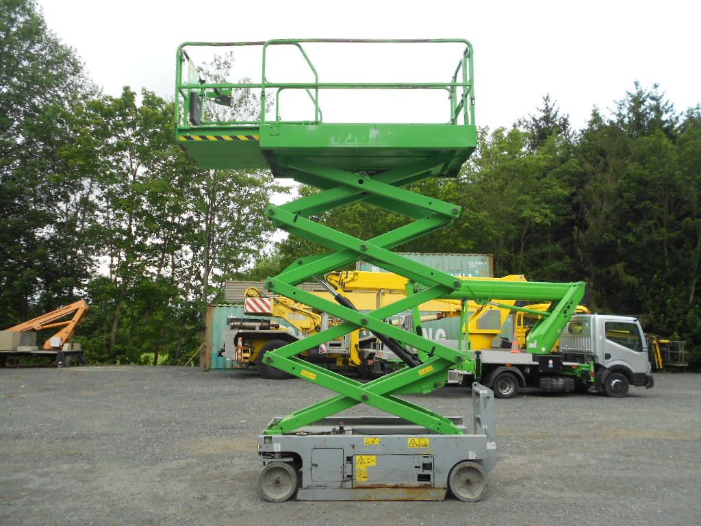 Genie GS 2646, Scherenarbeitsbühne Genie 9,9 m - Plataforma de Tijera/ Plataforma de tesoura: foto 5 Genie GS 2646, Scherenarbeitsbühne Genie 9,9 m - Plataforma de Tijera/ Plataforma de tesoura: foto 5
