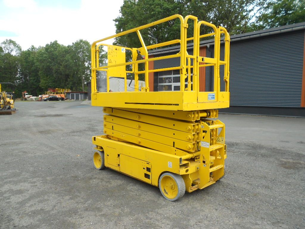 Plataforma de Tijera/ Plataforma de tesoura Genie GS 3246, Scherenarbeitsbühne Genie 11,9 m: foto 24