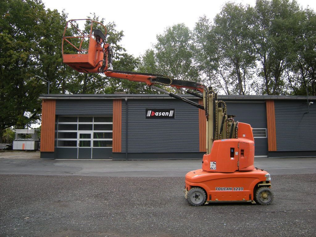 JLG Arbeitsbühne, JLG Toucan 1210, AH 12m - Caminhão com plataforma aérea: foto 1 JLG Arbeitsbühne, JLG Toucan 1210, AH 12m - Caminhão com plataforma aérea: foto 1