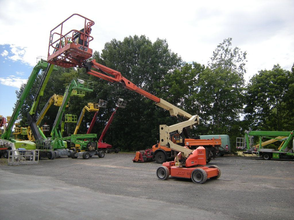 JLG M450 AJ Gelenkteleskoparbeitsbühne 16 m - Caminhão com plataforma aérea: foto 4 JLG M450 AJ Gelenkteleskoparbeitsbühne 16 m - Caminhão com plataforma aérea: foto 4