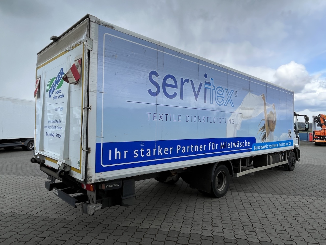 Caminhão furgão Iveco 120E25 Eurocargo 4x2  Koffer | Ladebordwand: foto 7