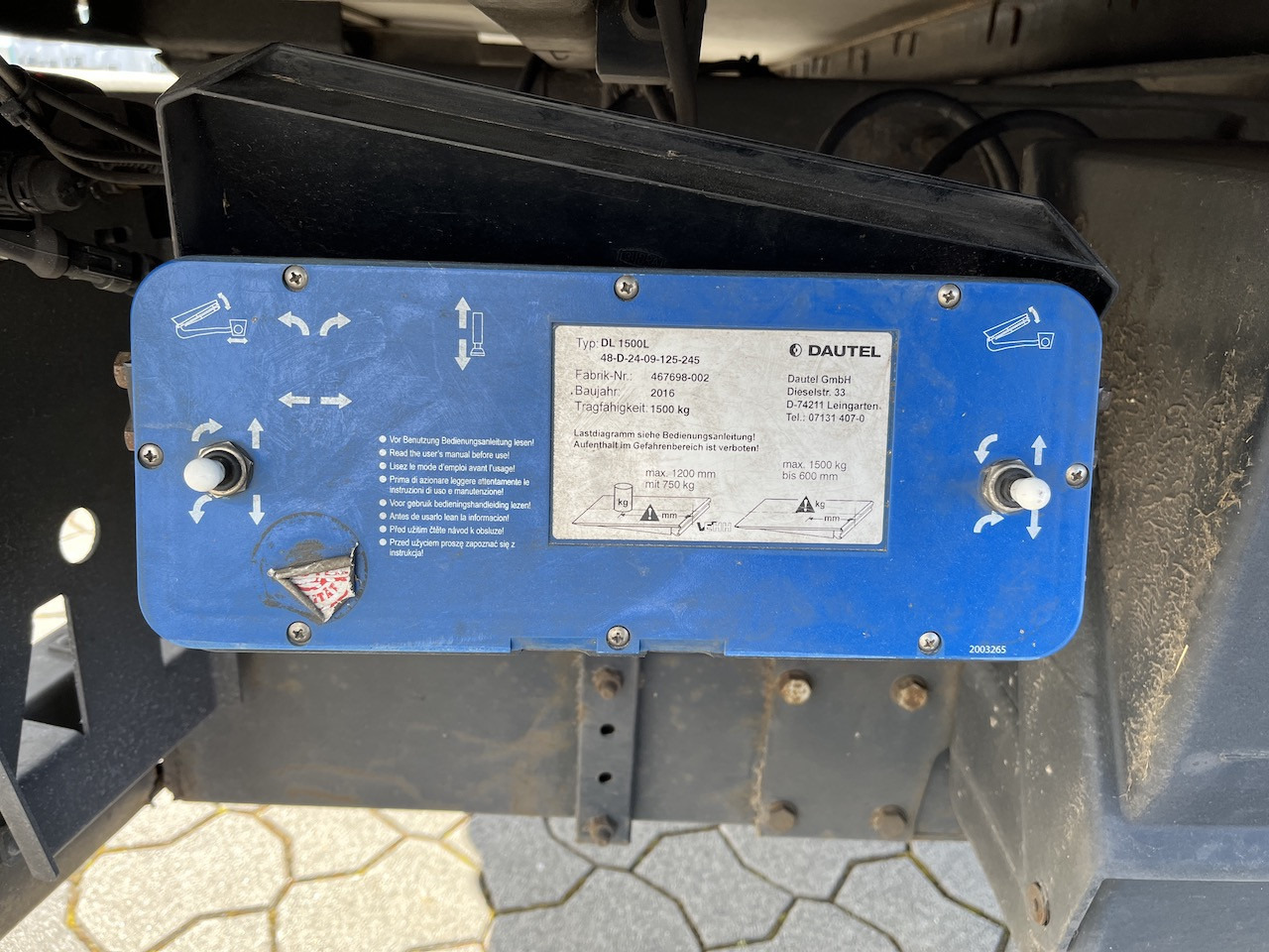 Iveco 120E25 Eurocargo 4x2 Koffer | Ladebordwand - Caminhão furgão: foto 4 Iveco 120E25 Eurocargo 4x2 Koffer | Ladebordwand - Caminhão furgão: foto 4