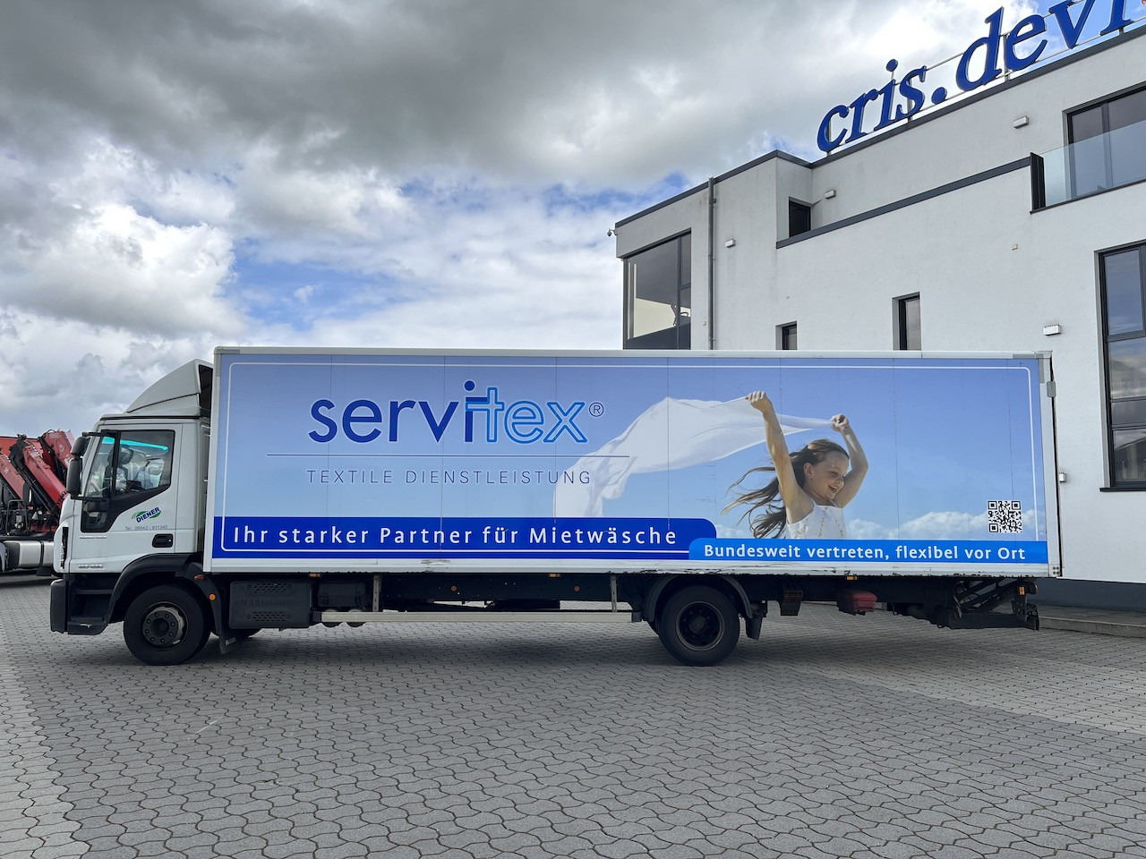 Iveco 120E25 Eurocargo 4x2 Koffer | Ladebordwand - Caminhão furgão: foto 5 Iveco 120E25 Eurocargo 4x2 Koffer | Ladebordwand - Caminhão furgão: foto 5