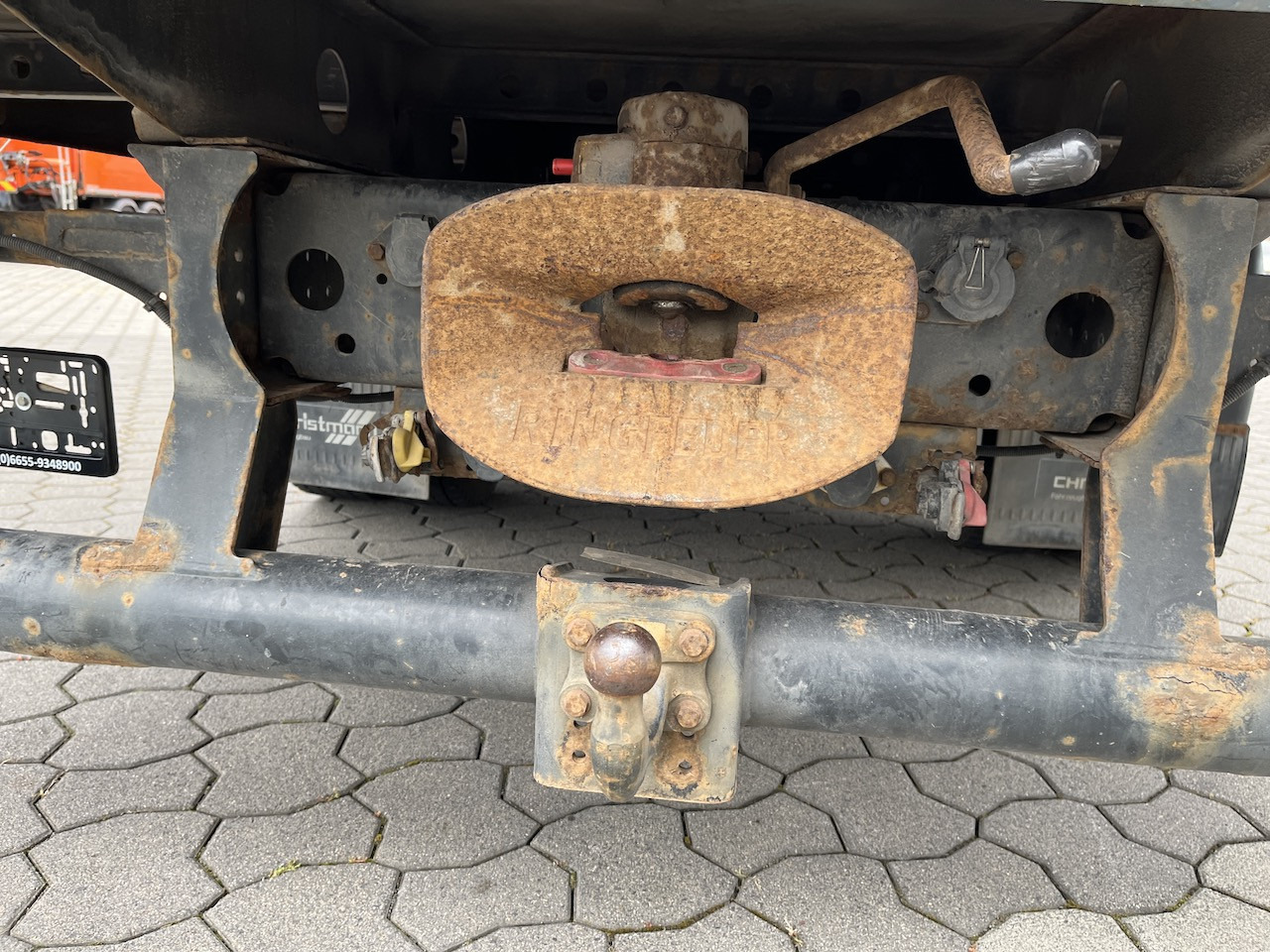 MAN TGL 8.220 4x2 Pritsche AHK - Furgão caixa aberta: foto 5 MAN TGL 8.220 4x2 Pritsche AHK - Furgão caixa aberta: foto 5