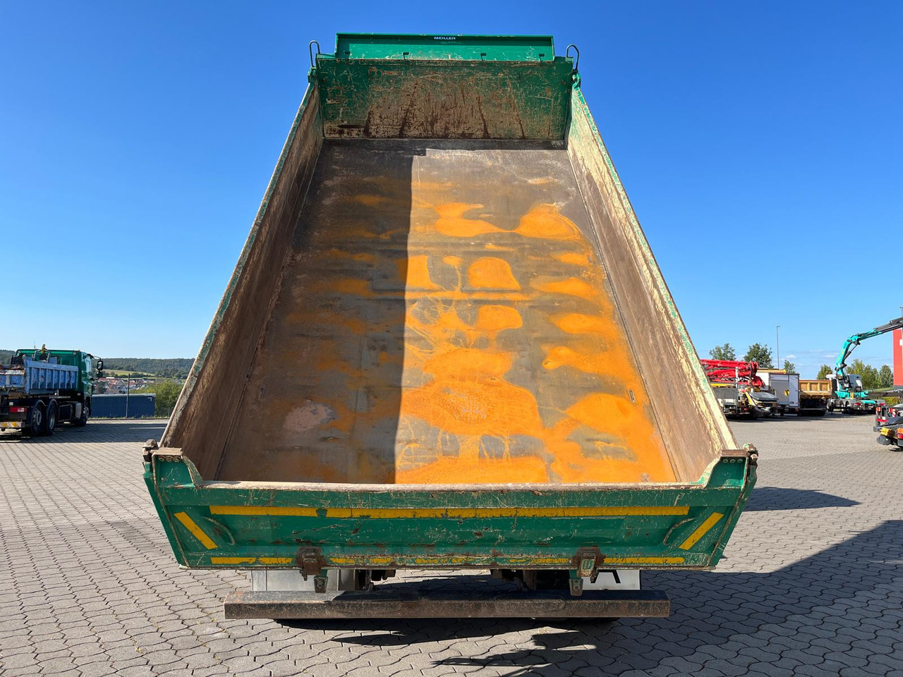 MAN TGS 18.460 4X4 H BL Kipper - Caminhão basculante: foto 5 MAN TGS 18.460 4X4 H BL Kipper - Caminhão basculante: foto 5