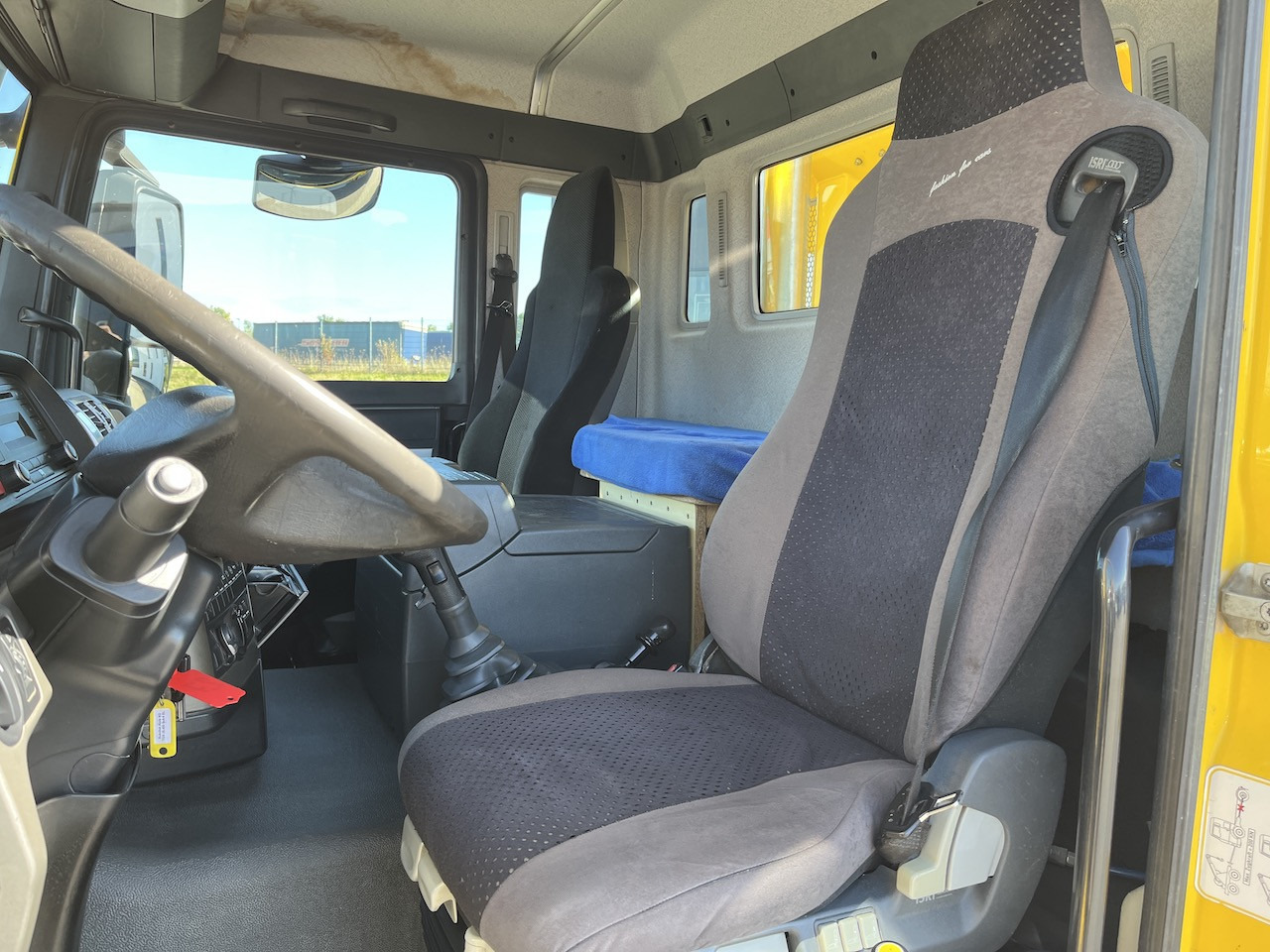 MAN TGS 28.480 6x4 4x4 Dreiseitenkipper Liftachse - Caminhão basculante: foto 4 MAN TGS 28.480 6x4 4x4 Dreiseitenkipper Liftachse - Caminhão basculante: foto 4