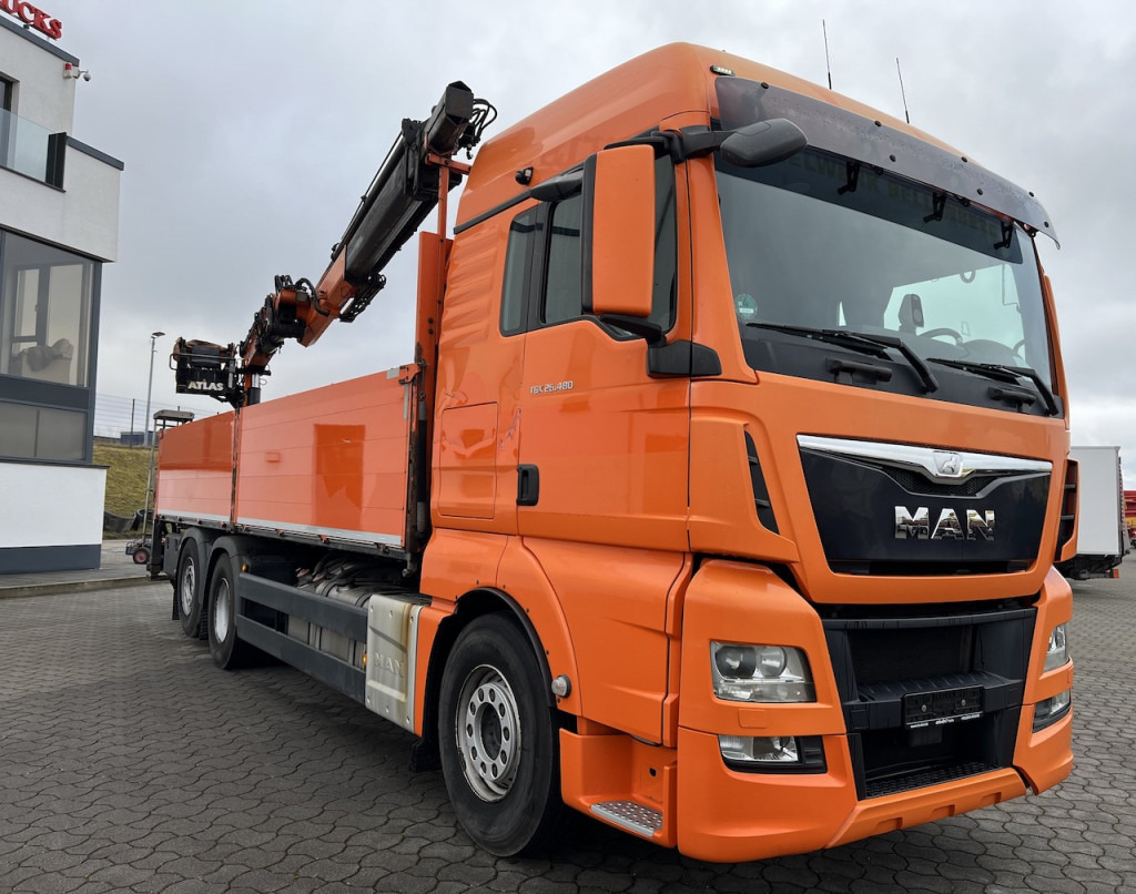 Camião de caixa aberta/ Plataforma, Caminhão grua MAN TGX 26.480 6x2  Atlas 145.2 Baustoff: foto 13