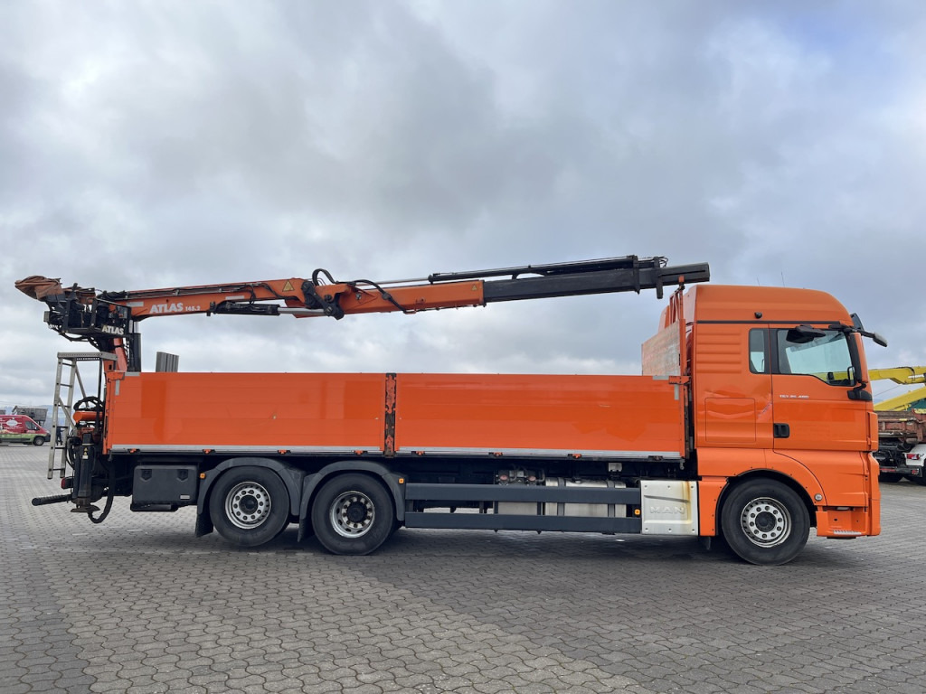Camião de caixa aberta/ Plataforma, Caminhão grua MAN TGX 26.480 6x2  Atlas 145.2 Baustoff: foto 12