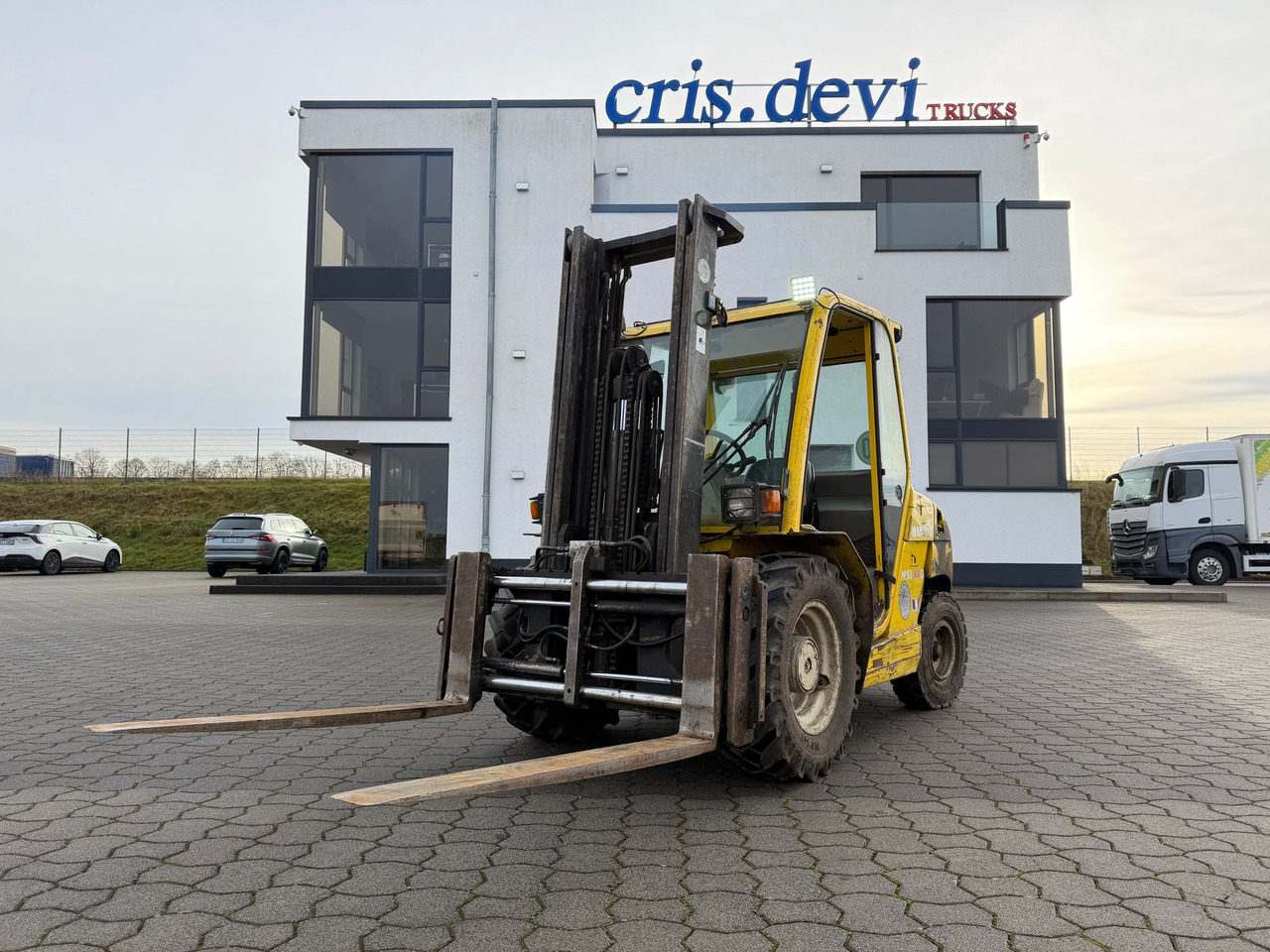 Manitou MSI 30 D - Empilhadeira: foto 1 Manitou MSI 30 D - Empilhadeira: foto 1