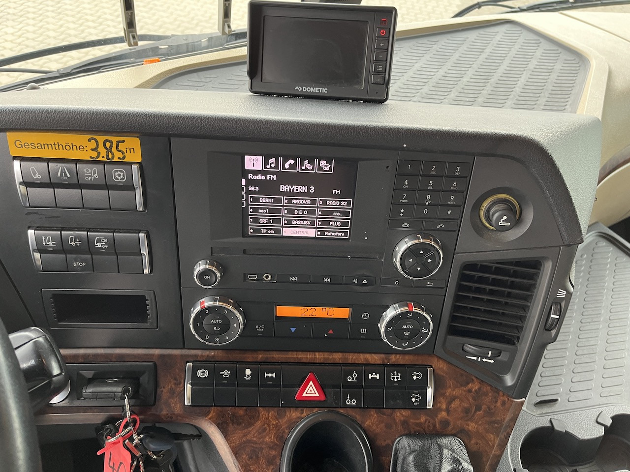 Mercedes-Benz Actros 2545 6x2 Atlas 265-A6 Lenk- Liftachse - Camião de caixa aberta/ Plataforma, Caminhão grua: foto 3 Mercedes-Benz Actros 2545 6x2 Atlas 265-A6 Lenk- Liftachse - Camião de caixa aberta/ Plataforma, Caminhão grua: foto 3